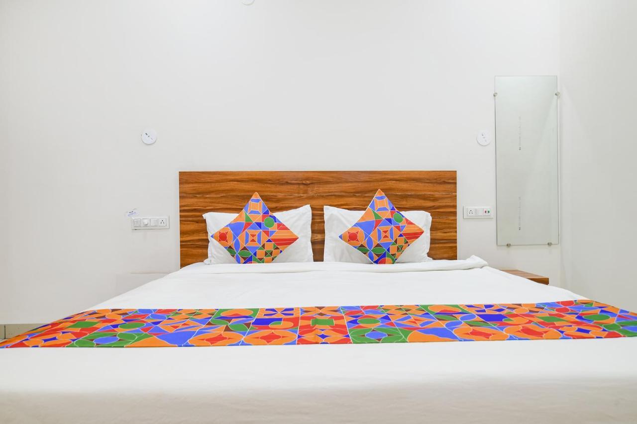 Hotel O Blue Sky Indore Eksteriør bilde