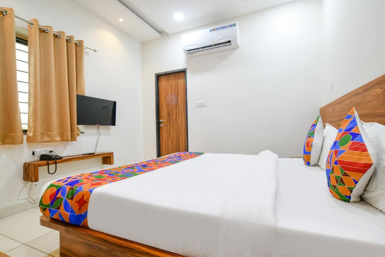 Hotel O Blue Sky Indore Eksteriør bilde
