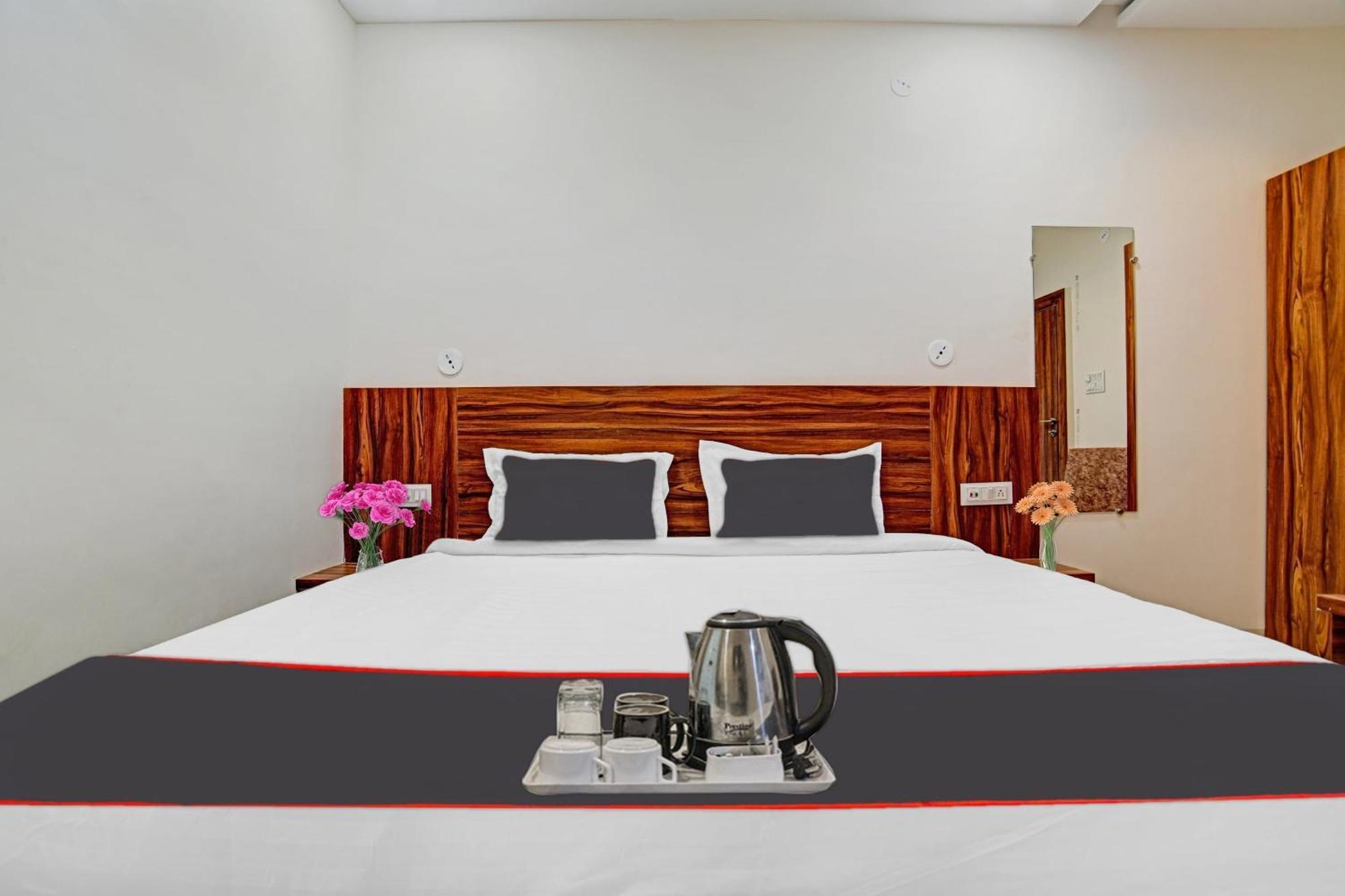 Hotel O Blue Sky Indore Eksteriør bilde
