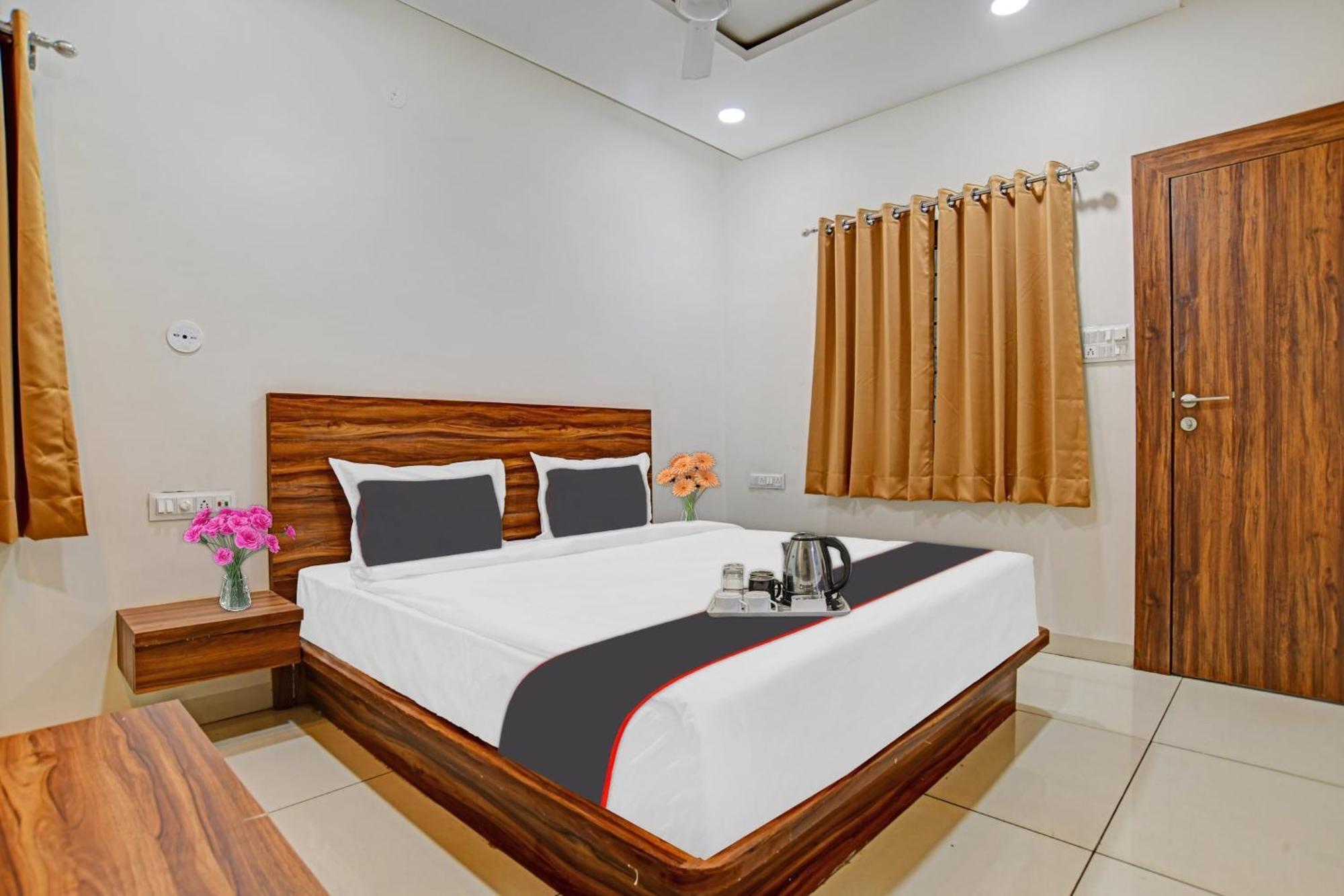 Hotel O Blue Sky Indore Eksteriør bilde